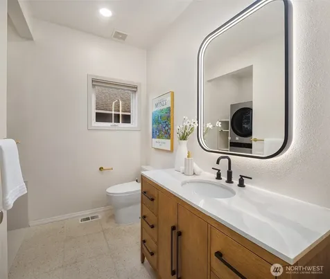 2112 N 64th Street Seattle WA 98103