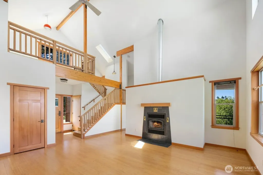 38104 Hillview Lane NE Hansville WA 98340