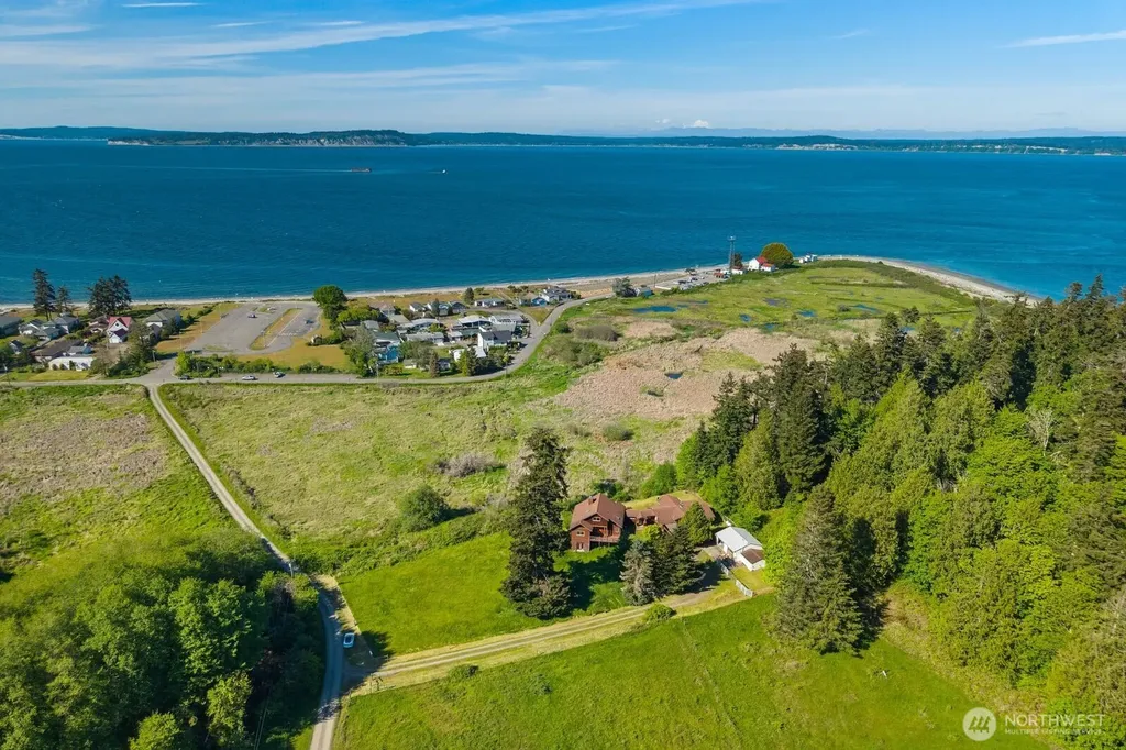 38104 Hillview Lane NE Hansville WA 98340