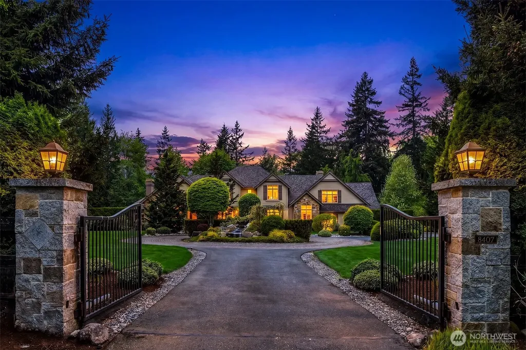 8407 255th Avenue NE Redmond WA 98053