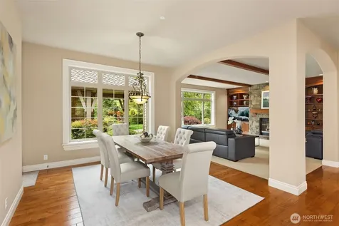 8407 255th Avenue NE Redmond WA 98053