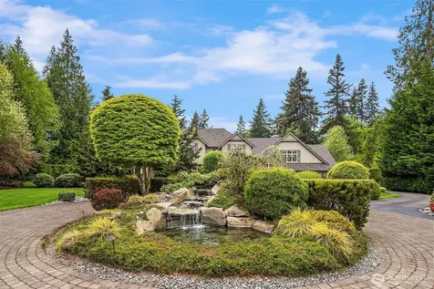 8407 255th Avenue NE Redmond WA 98053