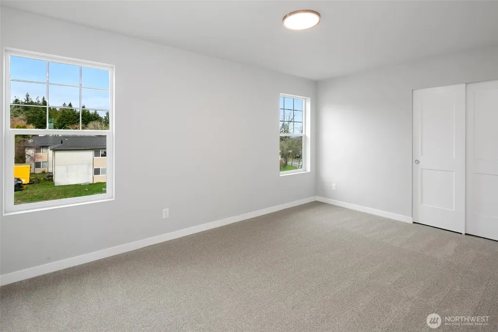 586 SW 97th Street Seattle WA 98106