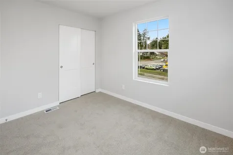 586 SW 97th Street Seattle WA 98106