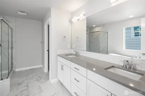 586 SW 97th Street Seattle WA 98106