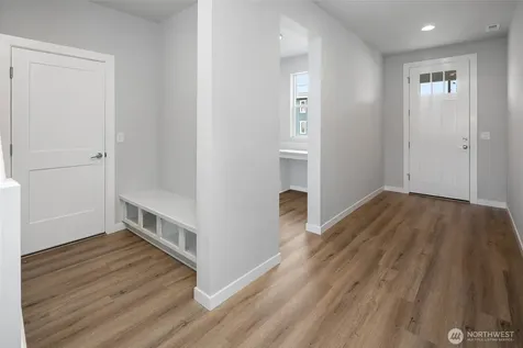586 SW 97th Street Seattle WA 98106