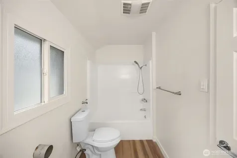 12235 43rd Avenue S Seattle WA 98178