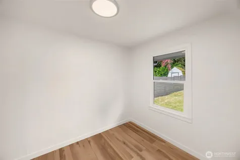 12235 43rd Avenue S Seattle WA 98178