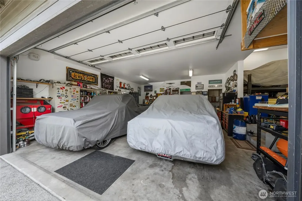1601 Tacoma Point Drive E Lake Tapps WA 98391