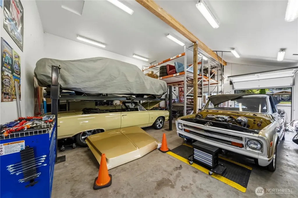 1601 Tacoma Point Drive E Lake Tapps WA 98391