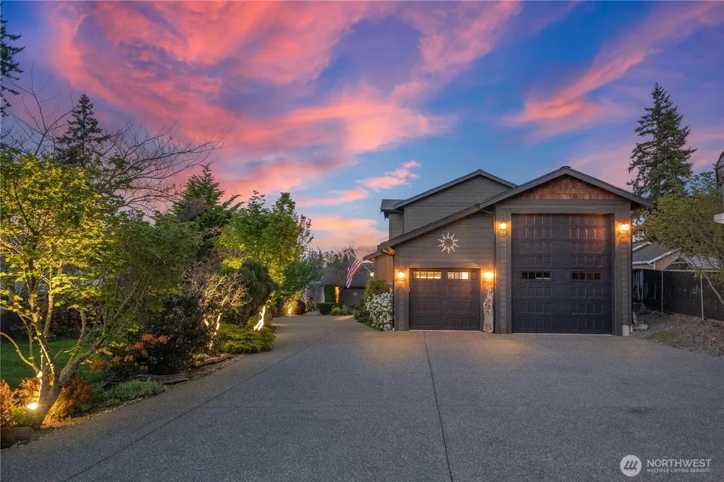 1601 Tacoma Point Drive E Lake Tapps WA 98391