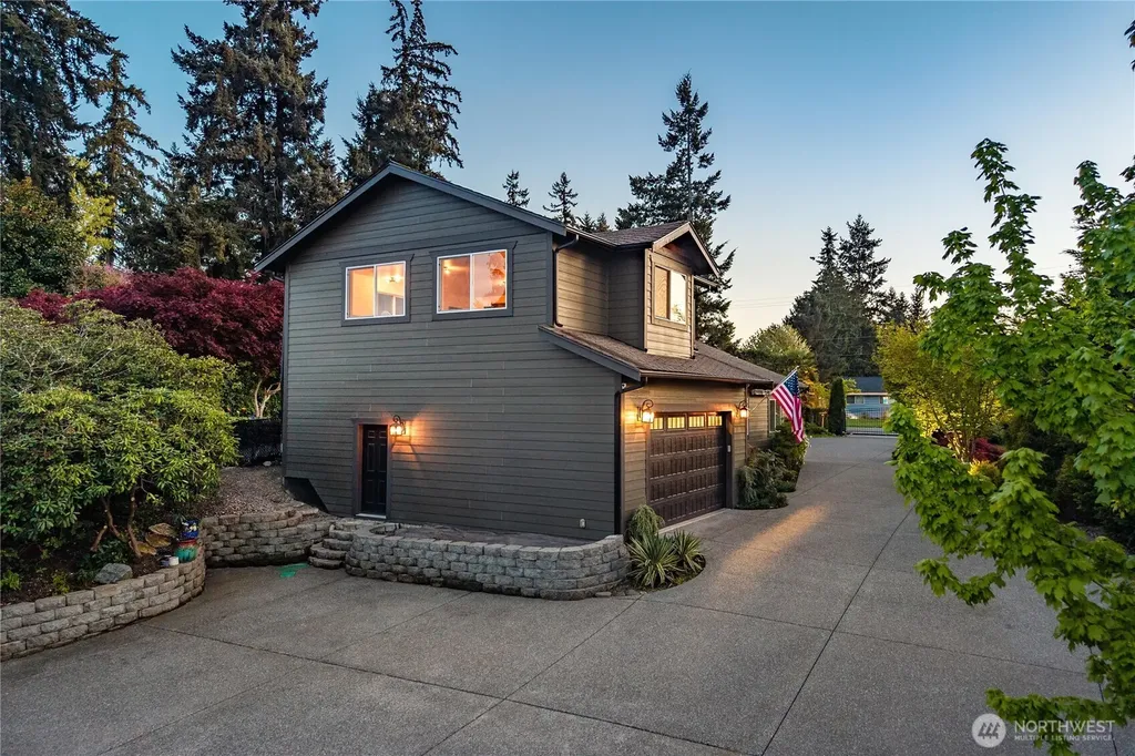 1601 Tacoma Point Drive E Lake Tapps WA 98391