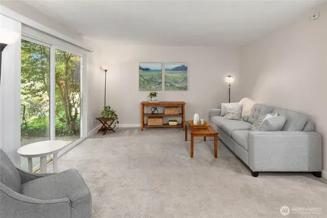 1425 S Puget Drive Renton WA 98055