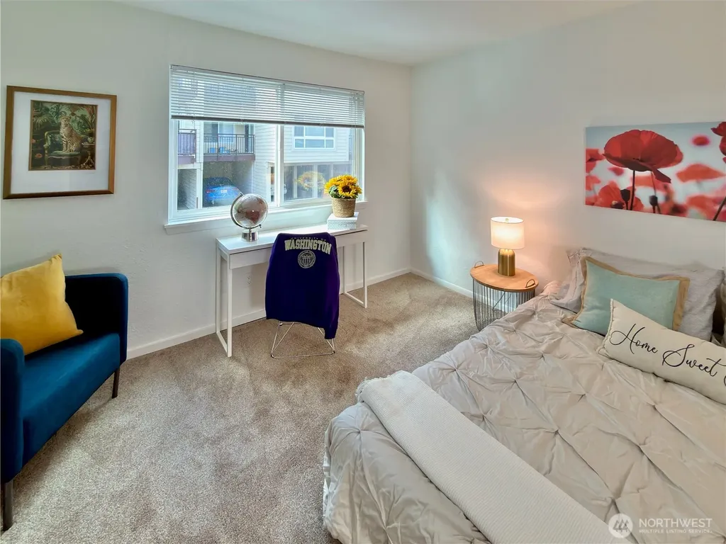 5834 NE 75th Street Seattle WA 98115