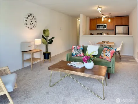5834 NE 75th Street Seattle WA 98115