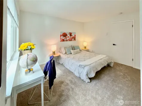 5834 NE 75th Street Seattle WA 98115