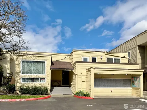 5834 NE 75th Street Seattle WA 98115