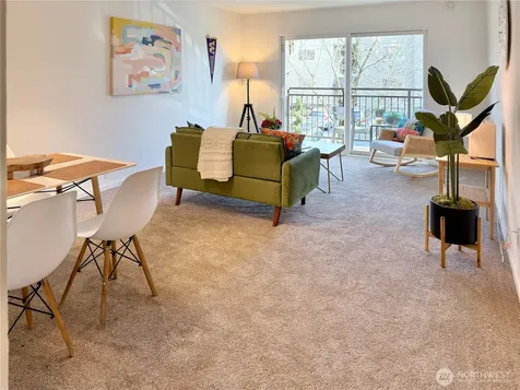 5834 NE 75th Street Seattle WA 98115