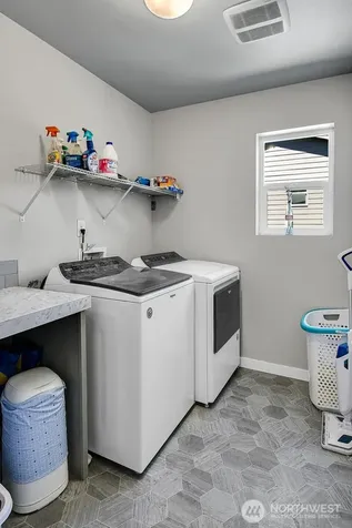 7029 82nd Drive NE Marysville WA 98270