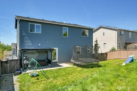 7029 82nd Drive NE Marysville WA 98270