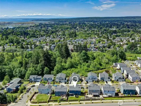 7029 82nd Drive NE Marysville WA 98270