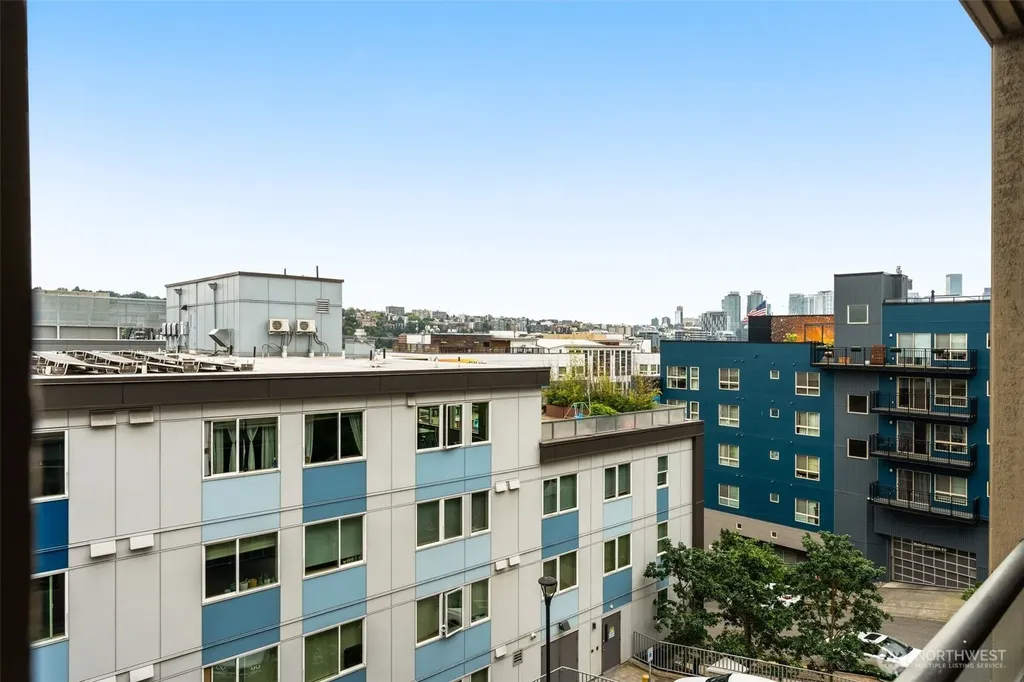 1504 Aurora Avenue N Seattle WA 98109