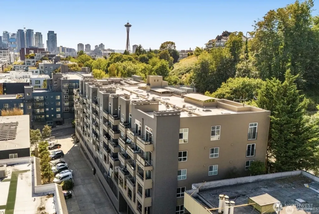 1504 Aurora Avenue N Seattle WA 98109