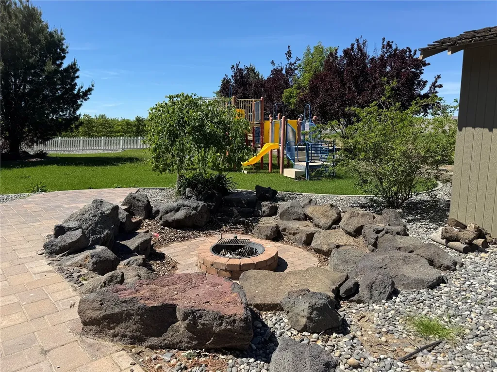 15374 Road 26 SW Mattawa WA 99349