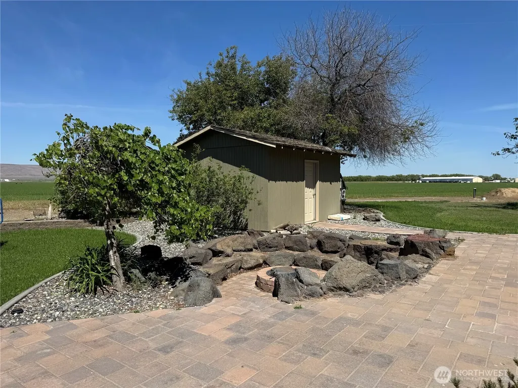 15374 Road 26 SW Mattawa WA 99349
