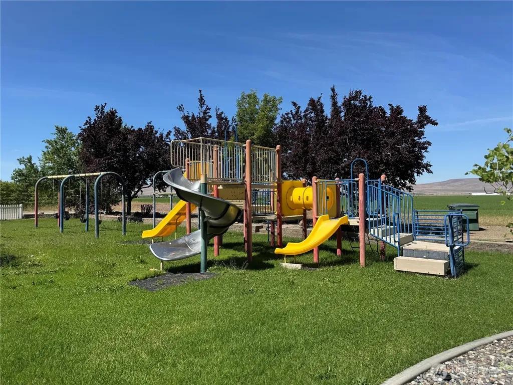 15374 Road 26 SW Mattawa WA 99349