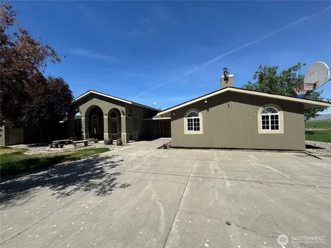15374 Road 26 SW Mattawa WA 99349