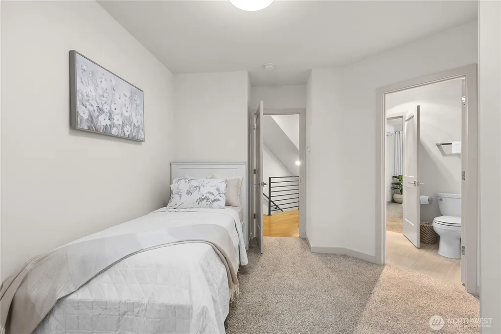 12002 Greenwood Avenue N Seattle WA 98133