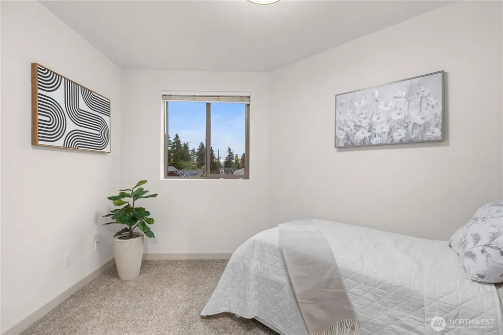 12002 Greenwood Avenue N Seattle WA 98133