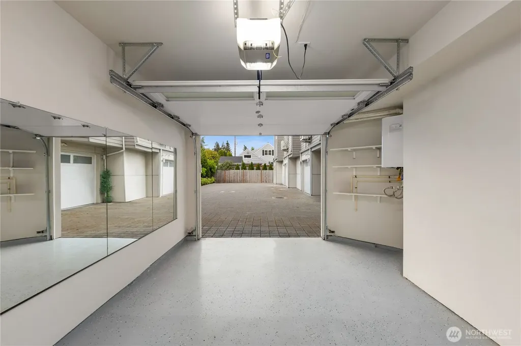 12002 Greenwood Avenue N Seattle WA 98133