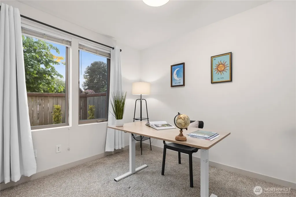 12002 Greenwood Avenue N Seattle WA 98133