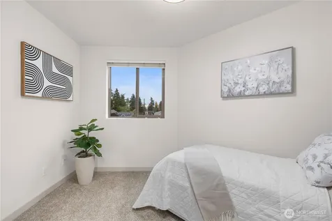 12002 Greenwood Avenue N Seattle WA 98133