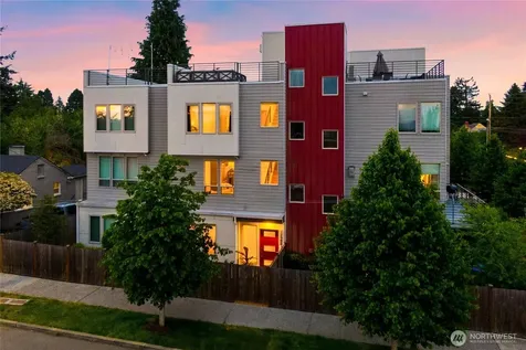 12002 Greenwood Avenue N Seattle WA 98133