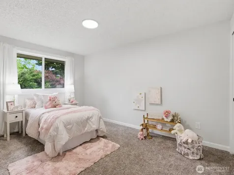 9112 10th Avenue SE Everett WA 98208