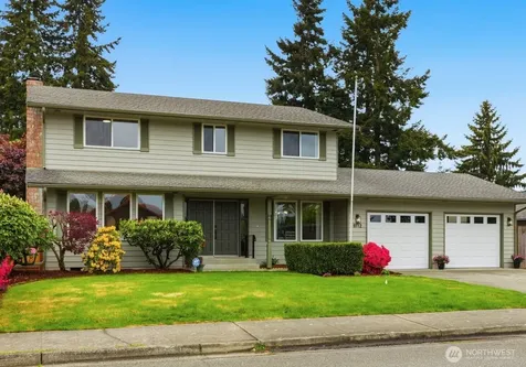 9112 10th Avenue SE Everett WA 98208