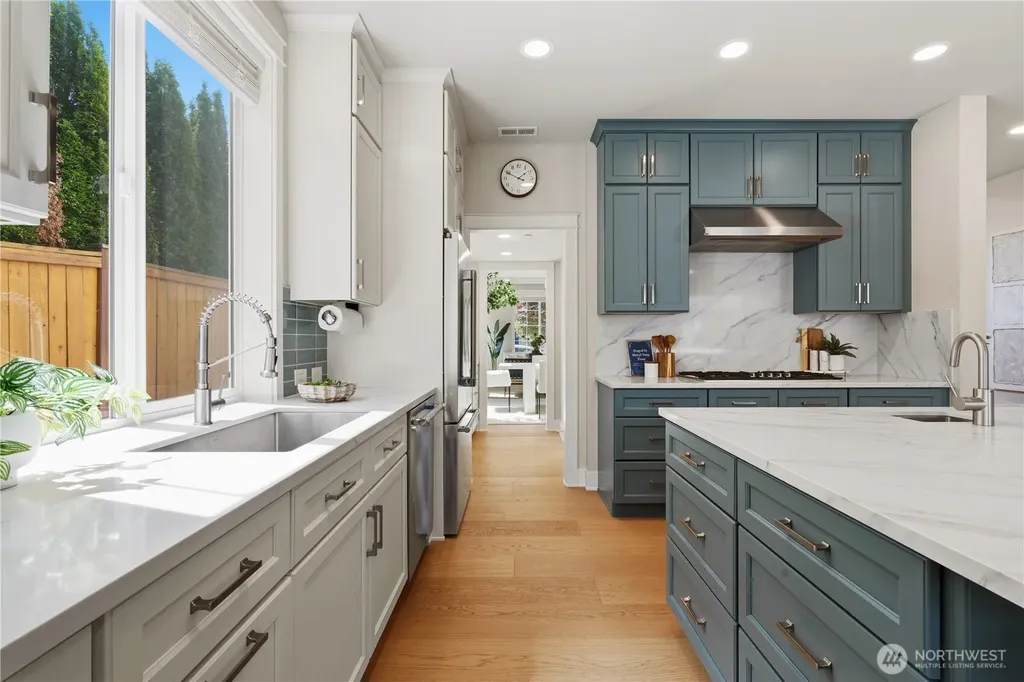 11906 161st Ave NE Redmond WA 98052