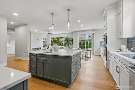 11906 161st Ave NE Redmond WA 98052
