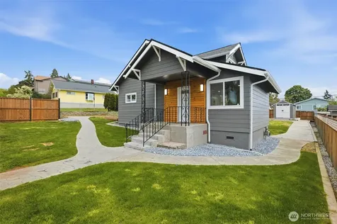 2012 E Gregory Street Tacoma WA 98404