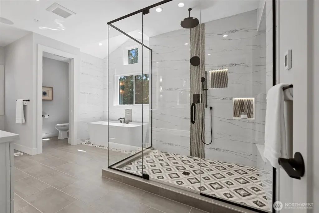 11027 SE 30th Place Bellevue WA 98004