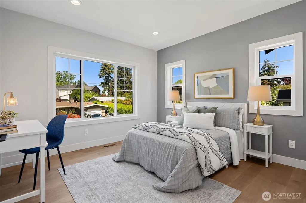 11027 SE 30th Place Bellevue WA 98004