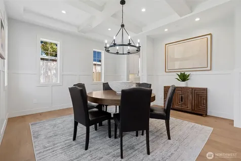 11027 SE 30th Place Bellevue WA 98004