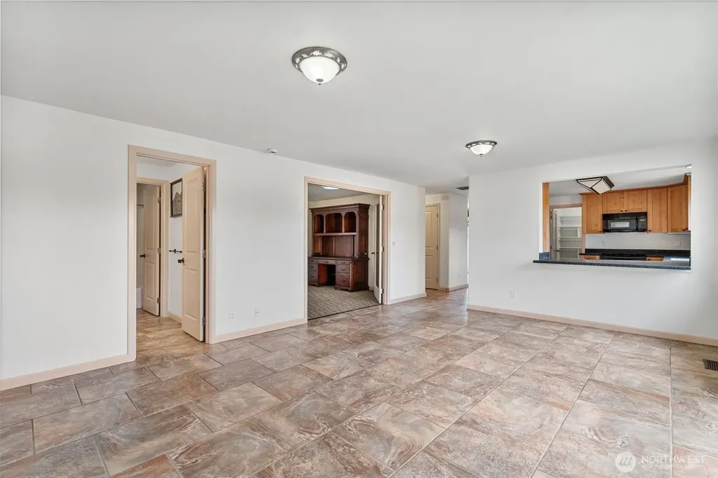 1630 Danner Lane NE Lacey WA 98156