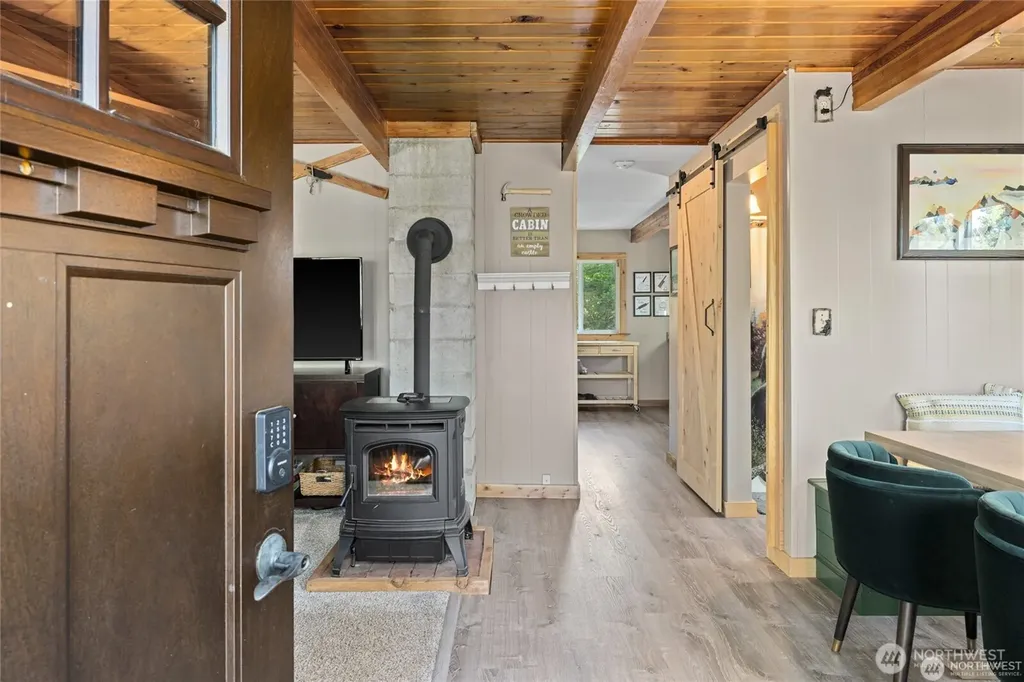 7 Moonshine Lane Ronald WA 98940
