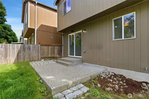 7209 176th Street Ct E Puyallup WA 98375