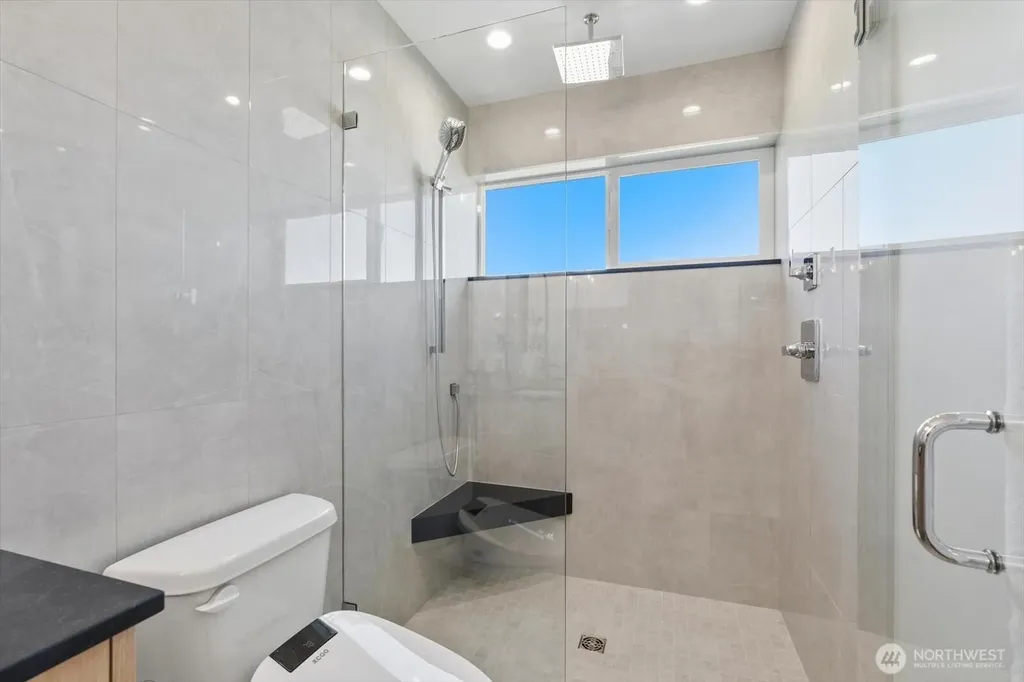 4412 Corliss Avenue N Seattle WA 98103