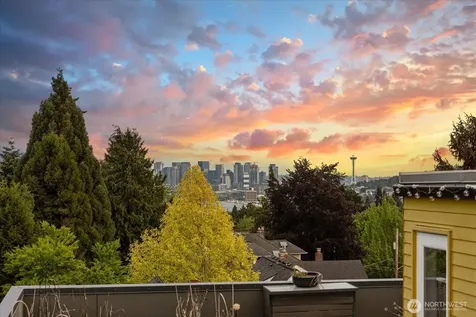 4412 Corliss Avenue N Seattle WA 98103